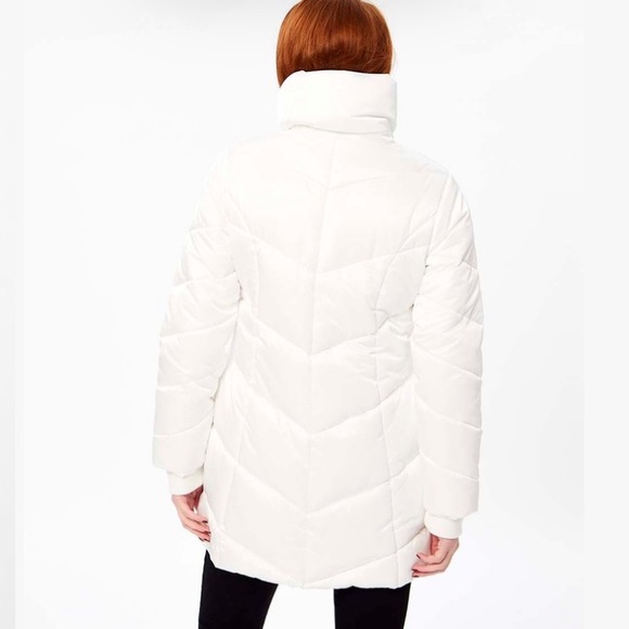 Steve Madden White Puffer Coat! Hooded! NWT! Size M - Picture 5 of 13